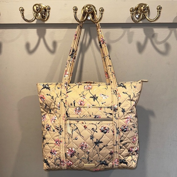 Vera Bradley Strawflowers Large Zippered Tote in Performance Twill - Picture 8 of 8